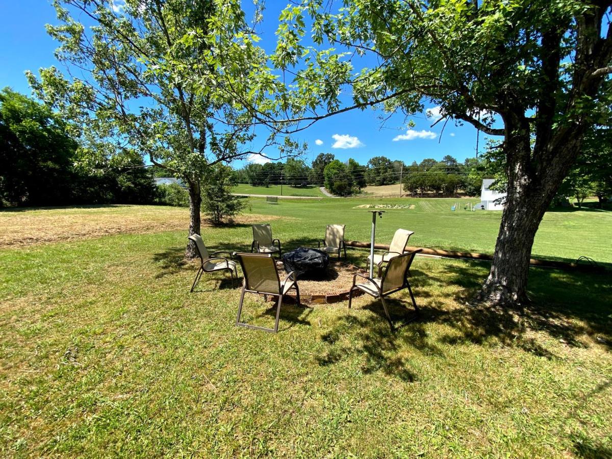Country Living Villa Sevierville Exterior photo